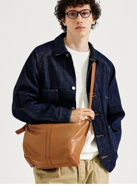 日本购直邮 genten 饺子包单肩斜挎 44856不退不换25/11