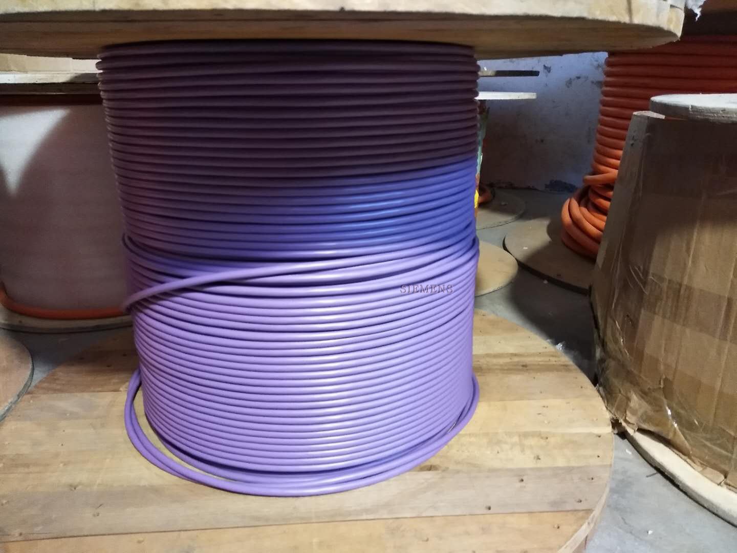 SIEMENS/西门子profibus总线电缆 6XV1830-0EH10 长度可定制