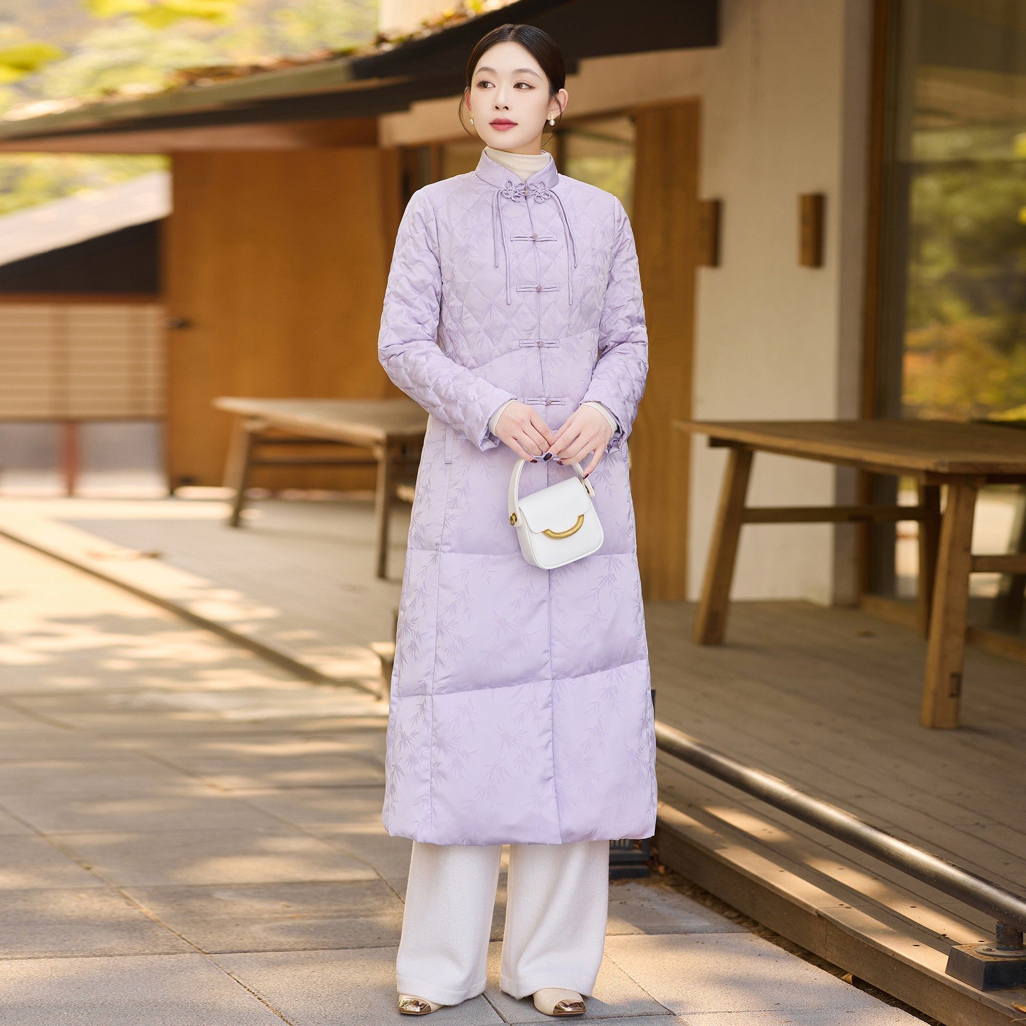 轻国风2025新款冬季新中式轻薄中长款羽绒服女款过膝盘扣高端外套