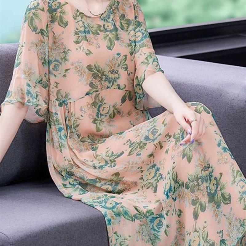 110公斤连衣裙褶边印花裙宽松的腹部覆盖裙胖妈妈裙加码女士中袖