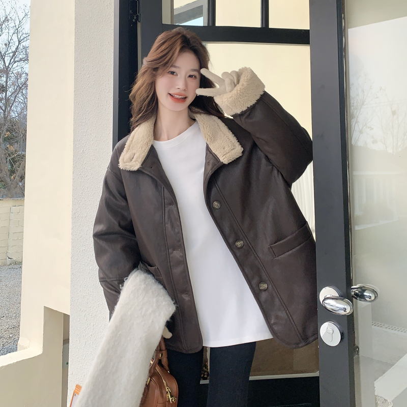 大货已出90绒羽绒里羊羔毛领皮衣136-8808P265控398，女装皮衣，浙宝136