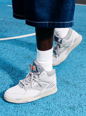 Reebok x PlayStation Pump Omni Zone II  30周年纪念款联名板鞋
