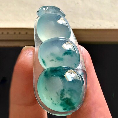缅甸冰种飘花福豆吊坠挂件