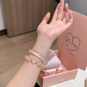 天然马料香槟粉玛瑙玉髓手镯白月光藕粉浅香槟金高冰高透带证书