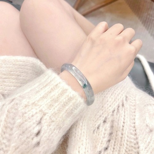 宋都高冰种飘绿花手镯