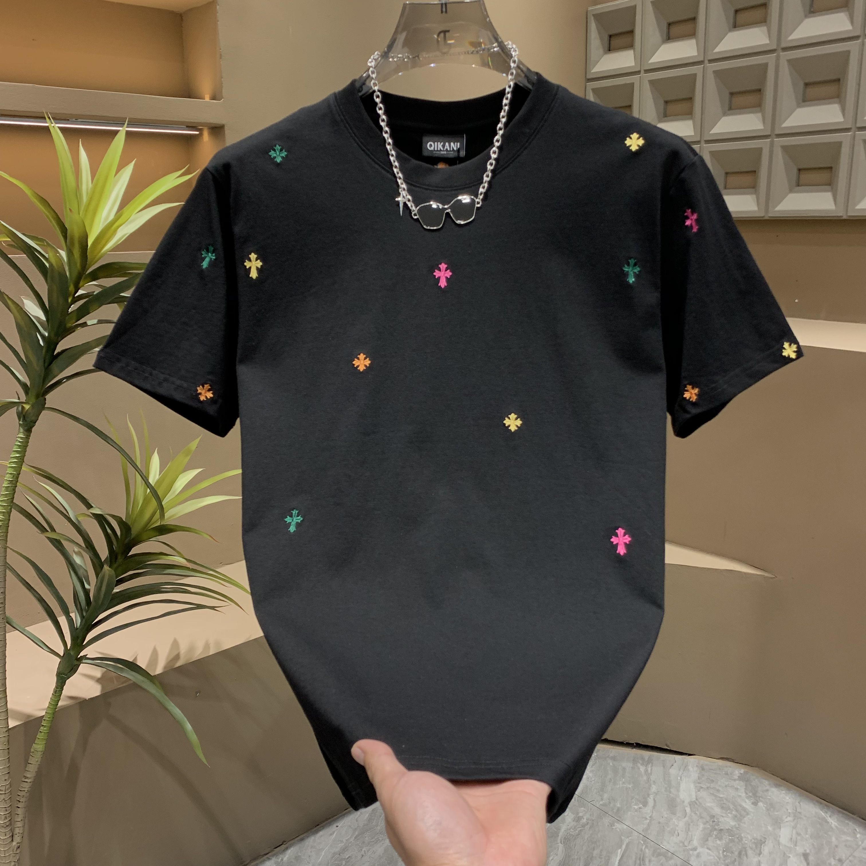 时尚彩色十字架休闲短袖T恤男士夏季薄款百搭半袖圆领透气半截袖