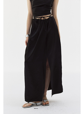 BLANK LABEL醋酸开衩半身裙女夏季新款显瘦黑色高腰百搭A字长裙子