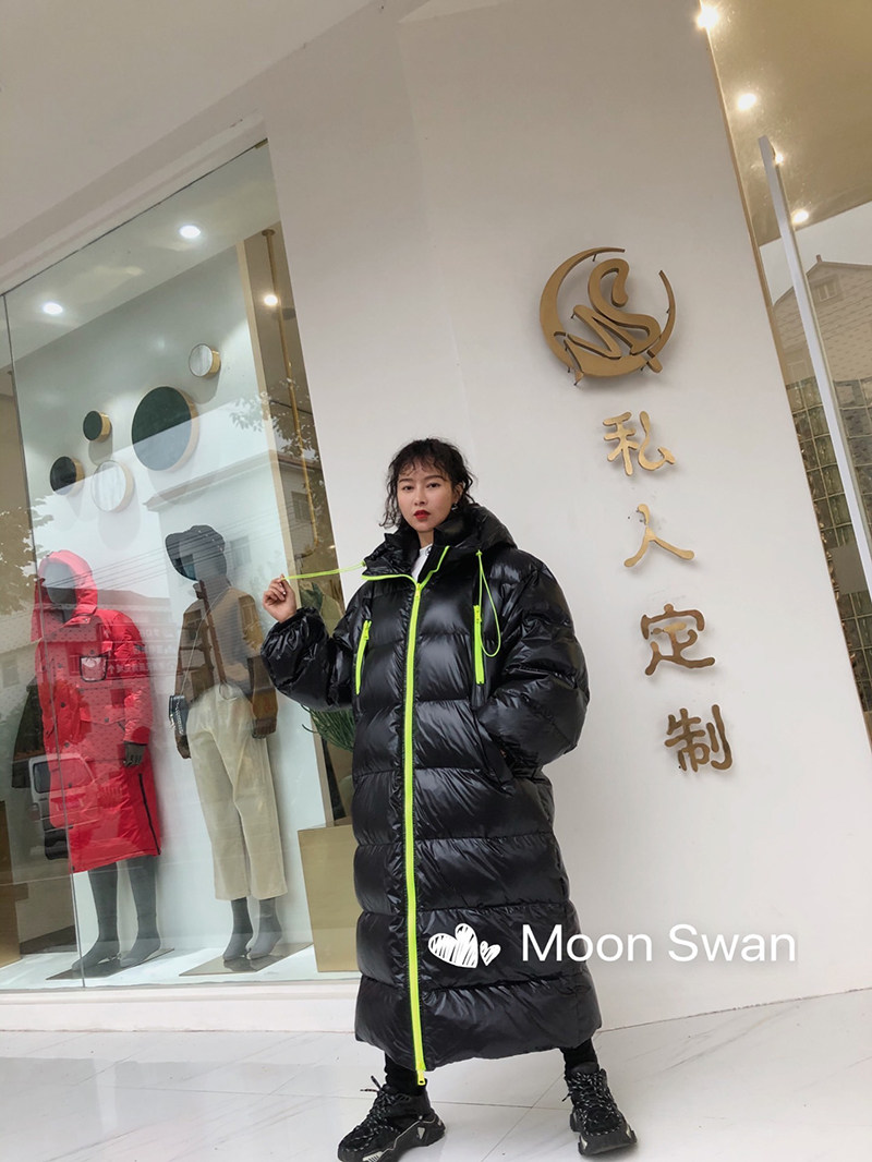 横店月娥荧光绿拉链明星加长加厚宽松休闲时尚撞色羽绒服可定制