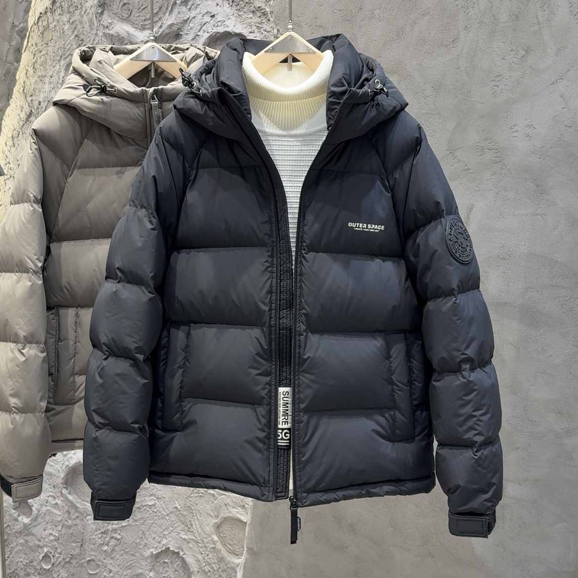 90鸭绒男士连帽羽绒服