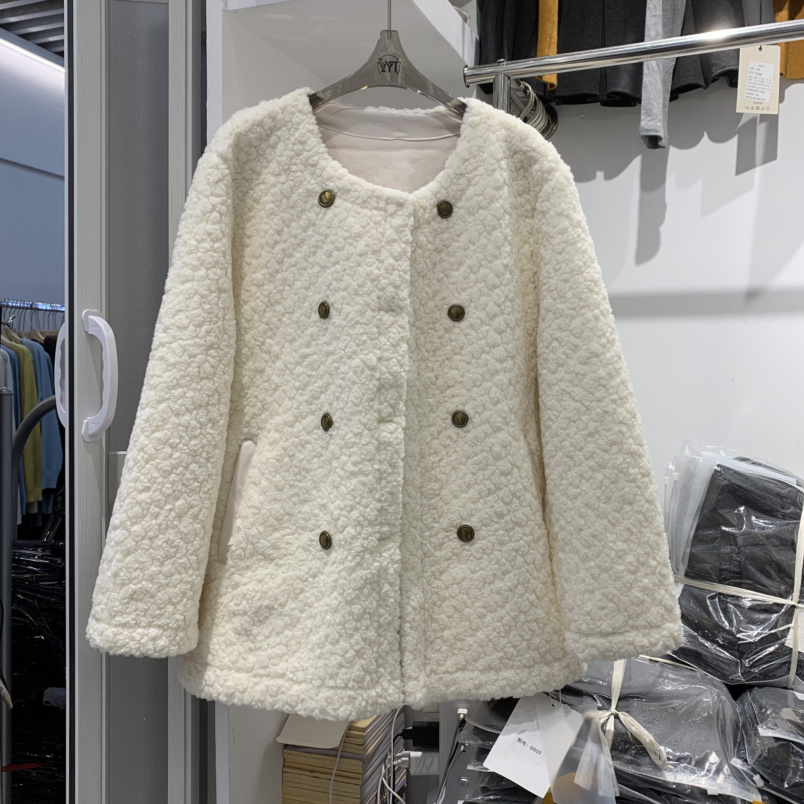 TR时尚6603毛毛外套女2025冬季新宽松温柔风气质颗粒绒毛毛外套