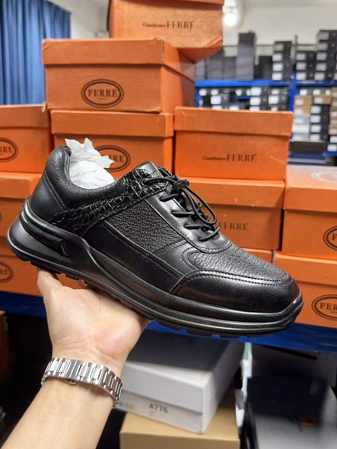 尾单撤柜XL底鳄鱼皮配鹿皮运动休闲鞋真皮厚底老爹鞋轻便百搭男鞋