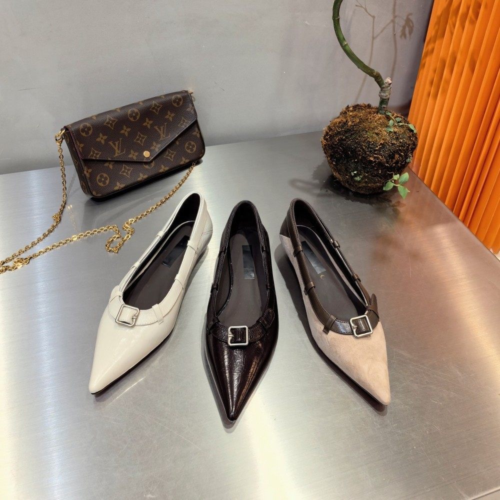 欧洲站女鞋26春时尚撞色软油蜡胎牛皮羊猄皮尖头浅口舒适平底单鞋,女鞋,浅口单鞋,淘宝优惠券,粉丝福利购,淘宝优惠卷