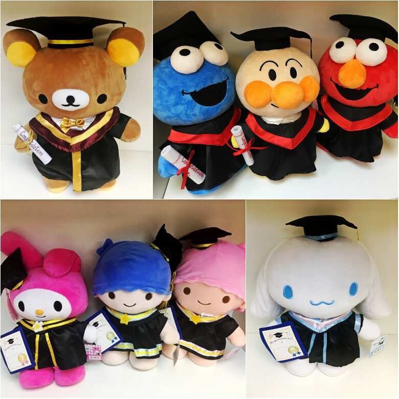 日本玉贵狗双子星学士服毕业博士帽硕士服毛绒公仔大小号