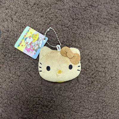 日本黑皮面包hellokitty