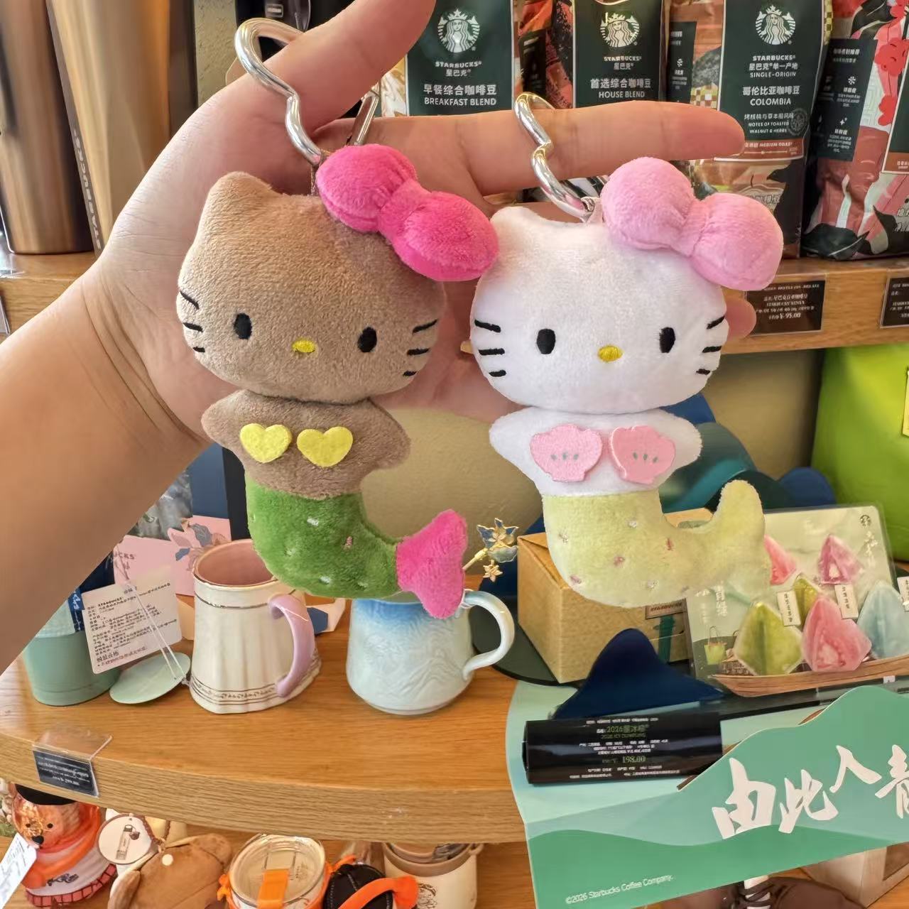日本新款豆豆眼黑皮美人