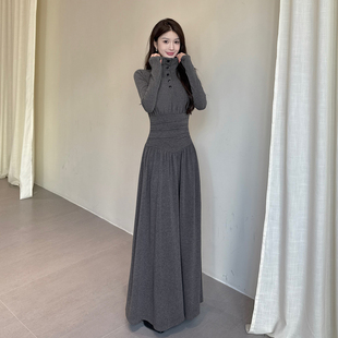 instahot 气质高龄冬季保暖内搭连衣裙修身褶皱设计感a字复古长裙