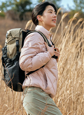 BLACKYAK/布来亚克2025冬新款女士户外轻量保暖羽绒服WYW652