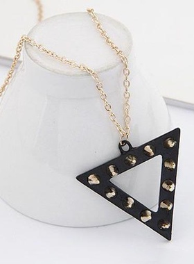 欧美潮流个性时尚百搭三角形立体铆钉毛衣链简约通勤长款项链女