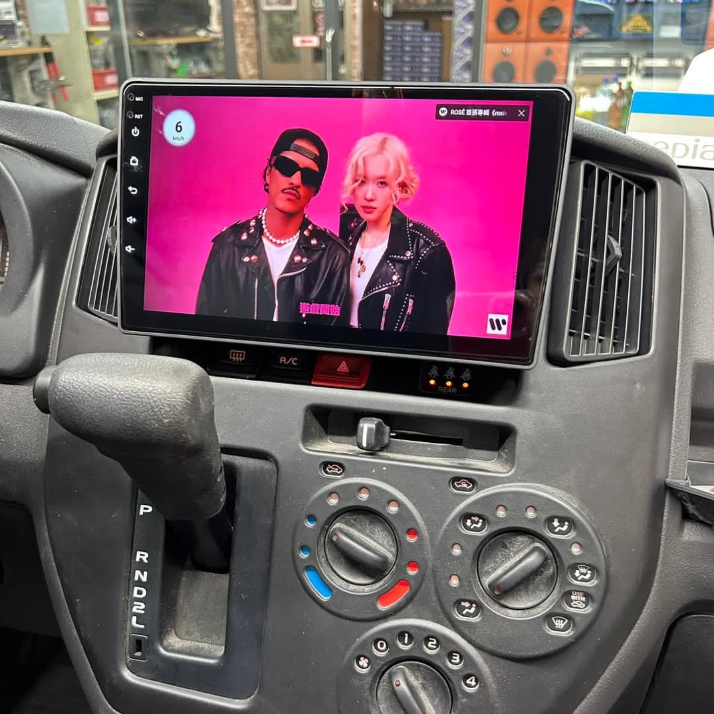 适用海外港澳台Toyota Town Ace廂型车中控屏360全景Carplay导航