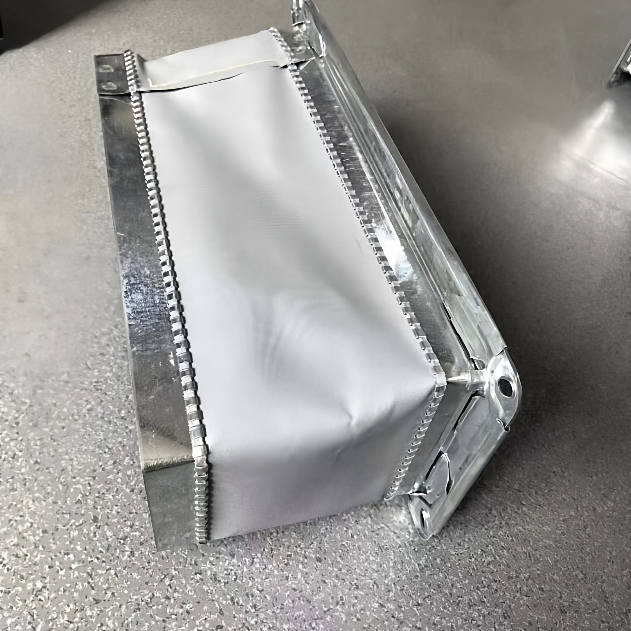 防火空调硅胶布钛软连接风机盘管 帆布方形通风管道共板法兰定制