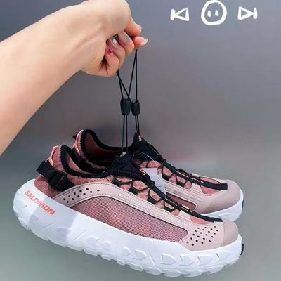 SALOMON低帮粉色徒步鞋