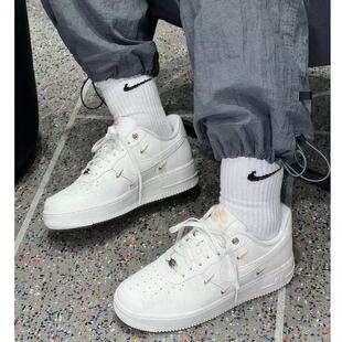 1空军一号金属小勾低帮运动鞋 Force FV3654 Air Nike耐克女子板鞋