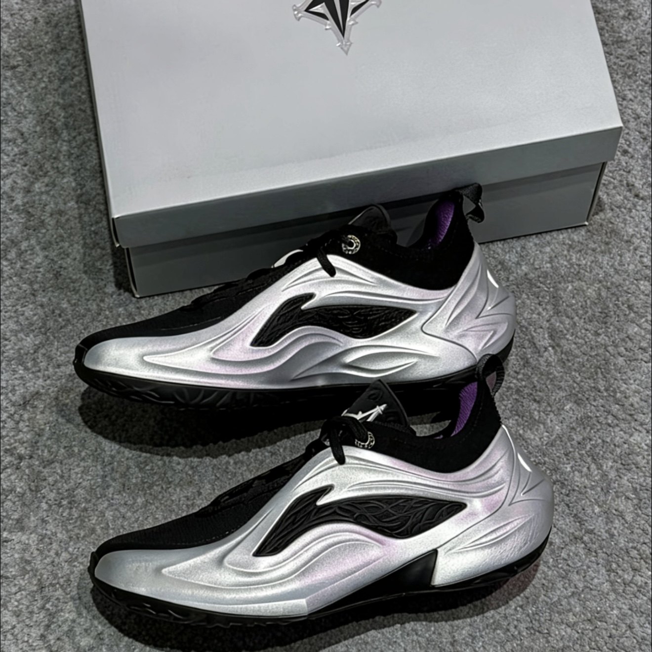 Lining/李宁吉米巴特勒JB4 舒适回弹包裹减震实战篮球鞋ABAV089