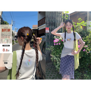 新款 2026夏季 小众设计白色T恤女 短袖 CCKOK骏马郁金香印花正肩修身