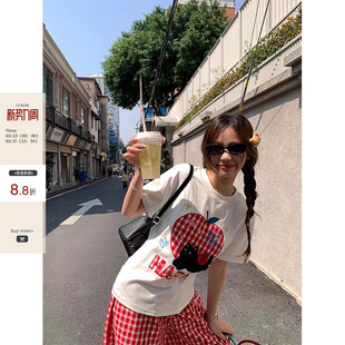 显瘦白色短袖 新款 女 毛巾绣小黑猫格纹苹果正肩T恤2025夏季 CCKOK