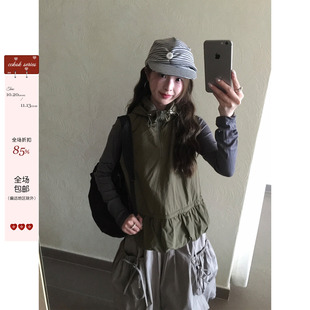 CCKOK 军绿色连帽花苞马甲2026秋季新款工装甜酷无袖背心外套女
