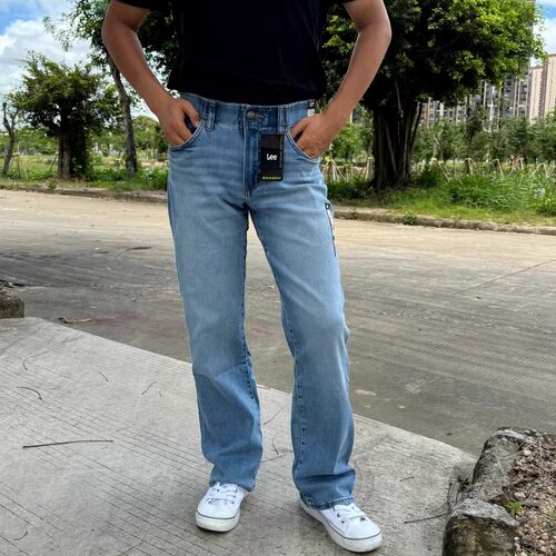 lee微喇运动牛仔裤高弹力