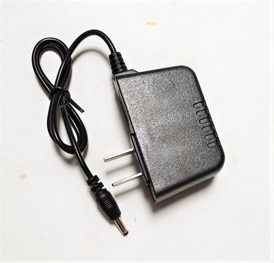 雅纳 YN-805 907 218  813 803 LED锂电池头灯 充电器