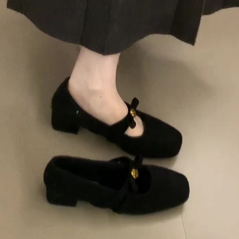 银泰百货毛毛鞋女粗跟玛丽珍单鞋