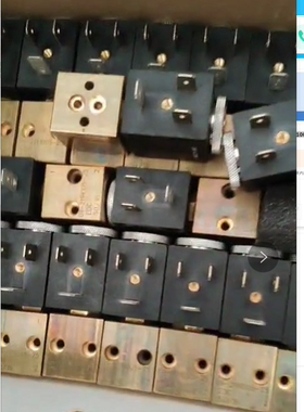 SCHMERSAL G50-050-M44/44Y+FL2开关 TEFC 405 T 4 100HP电动机