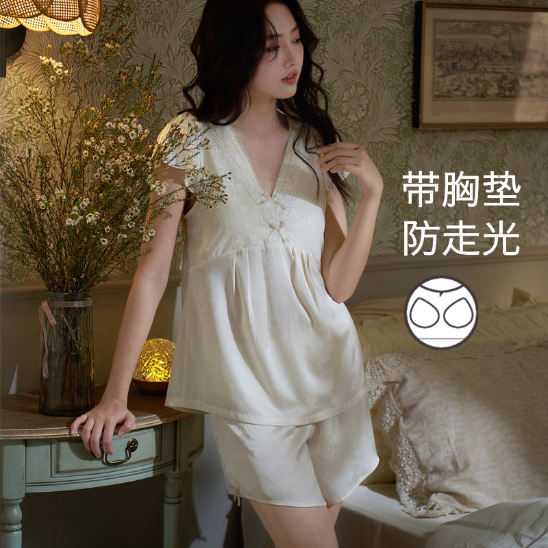 思莉太太冰丝睡衣女款夏天带胸垫白色绝美蕾丝纯欲风小个子家居服