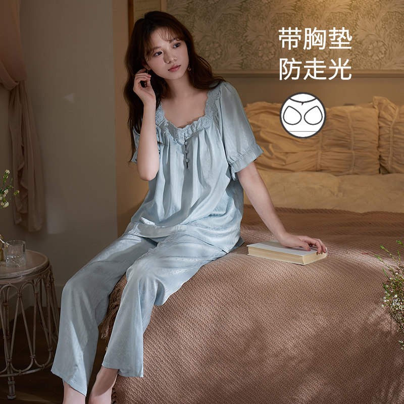 思莉太太法式方领蓝色冰丝家居服