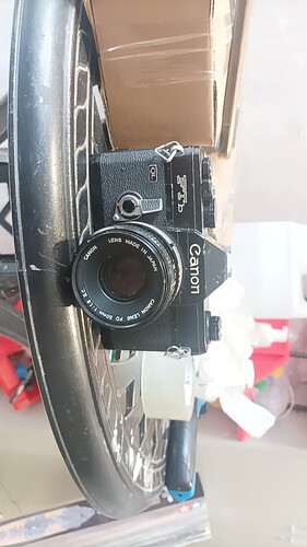佳能ftb50mm/1.8人像定焦镜头大光圈高端银嘴盂金属相机摆件价格