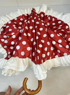 日系甜美红色波点蕾丝边二折伞防紫外线晴雨两用女神木柄黑胶防晒