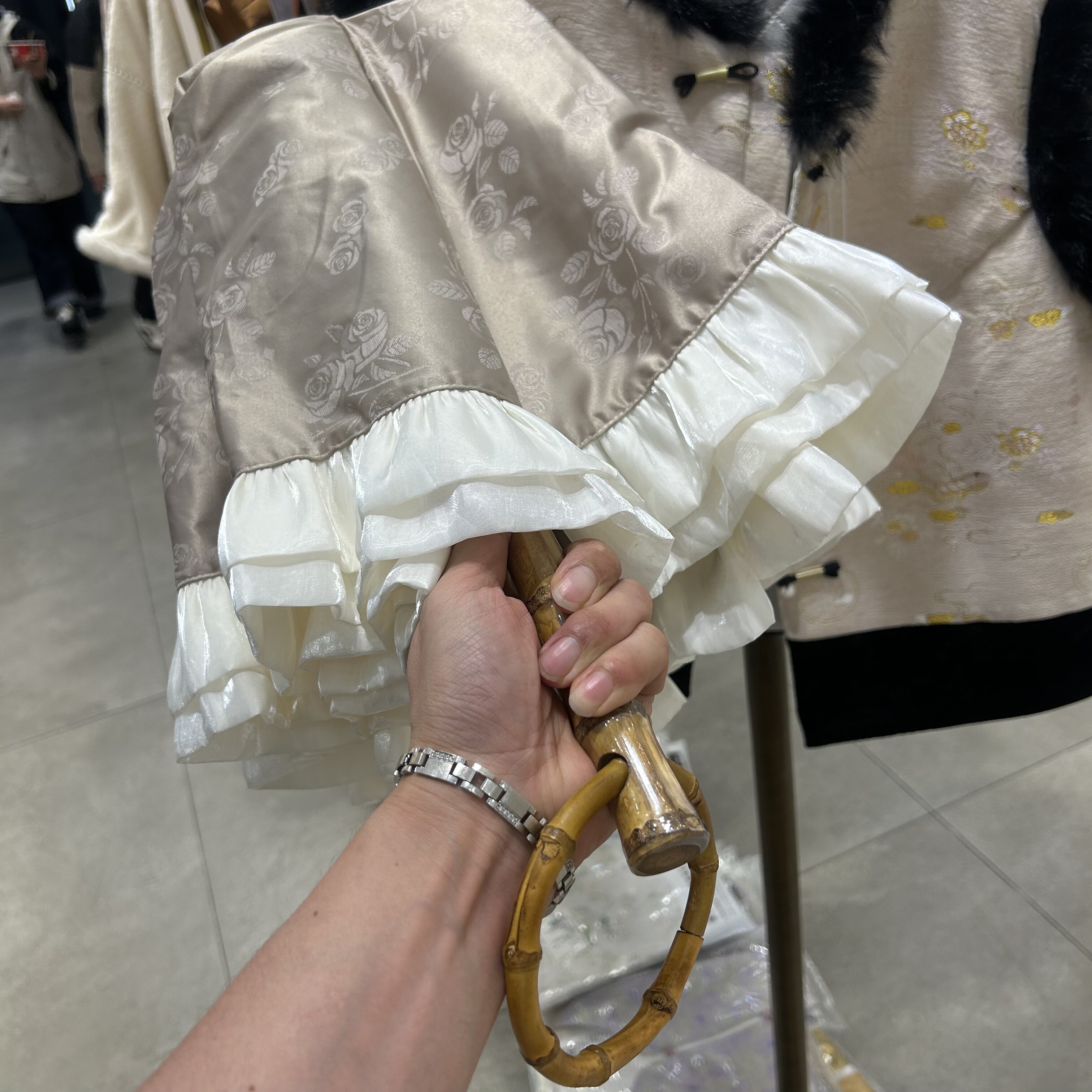 日系高颜值复古小清新绢面烧花防紫外线晴雨两用遮阳伞女圆环竹节