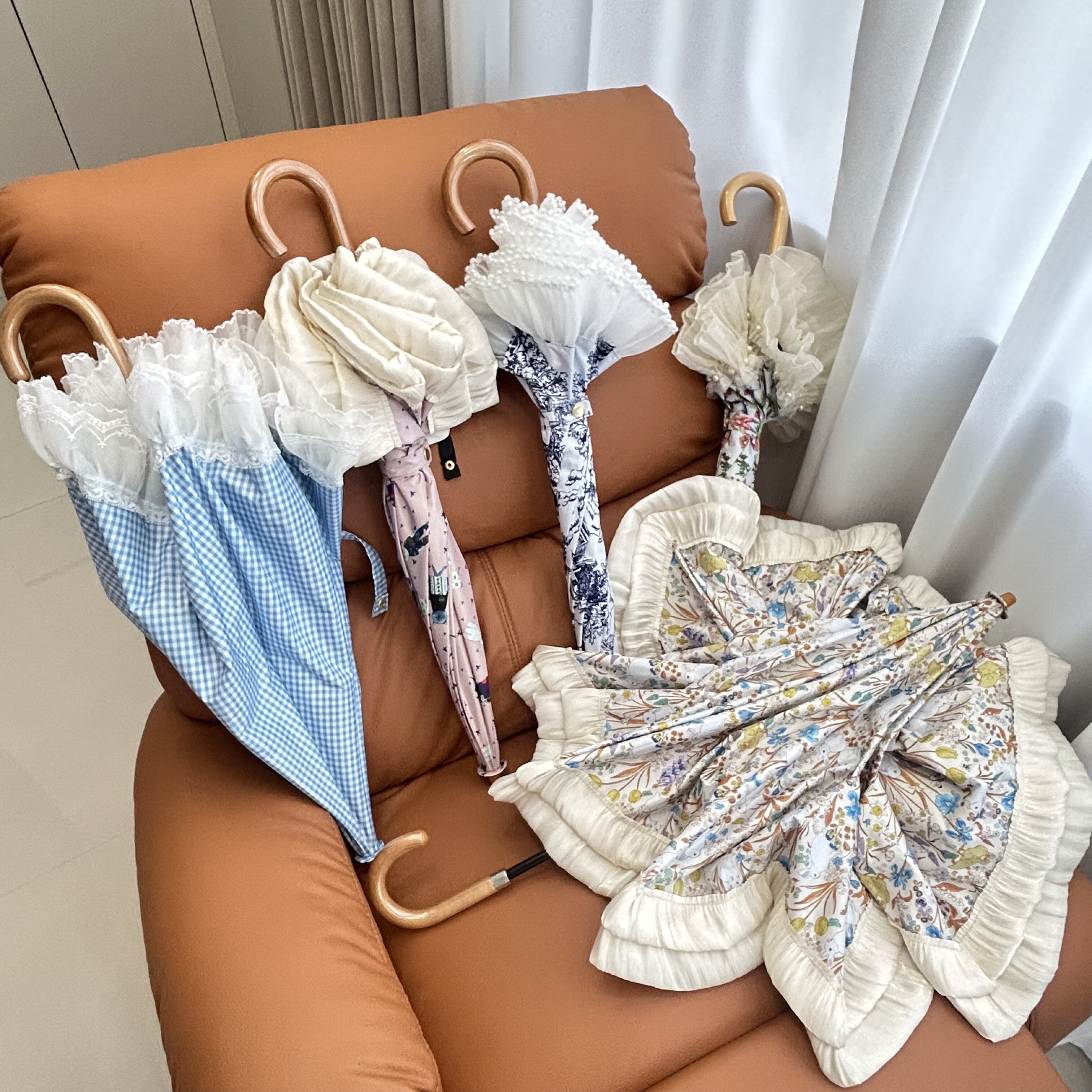 日系高颜值复古小清新黑胶蕾丝花边木手柄遮阳伞公主伞可长二折伞