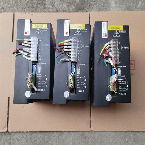 议价 雷赛驱动 DM1182,成色很好,图片实物拍摄,功能正常,拆