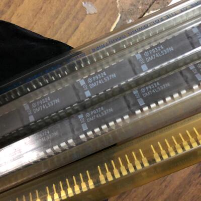 议价 DM74LS37N 537只 一个1元