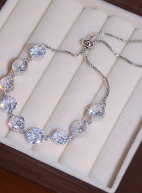 手链女生款手串闺蜜手链轻奢小众手环精致手绳抽拉手饰品