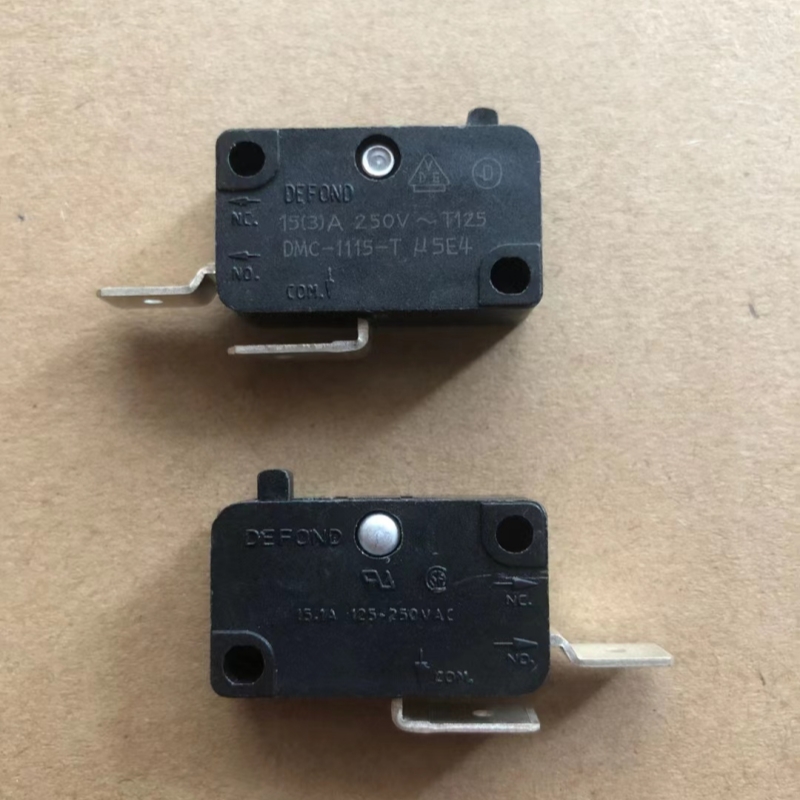 DEFOND德丰微动开关 15A250V 常开2脚 DMC-1115-T 限位触点开关