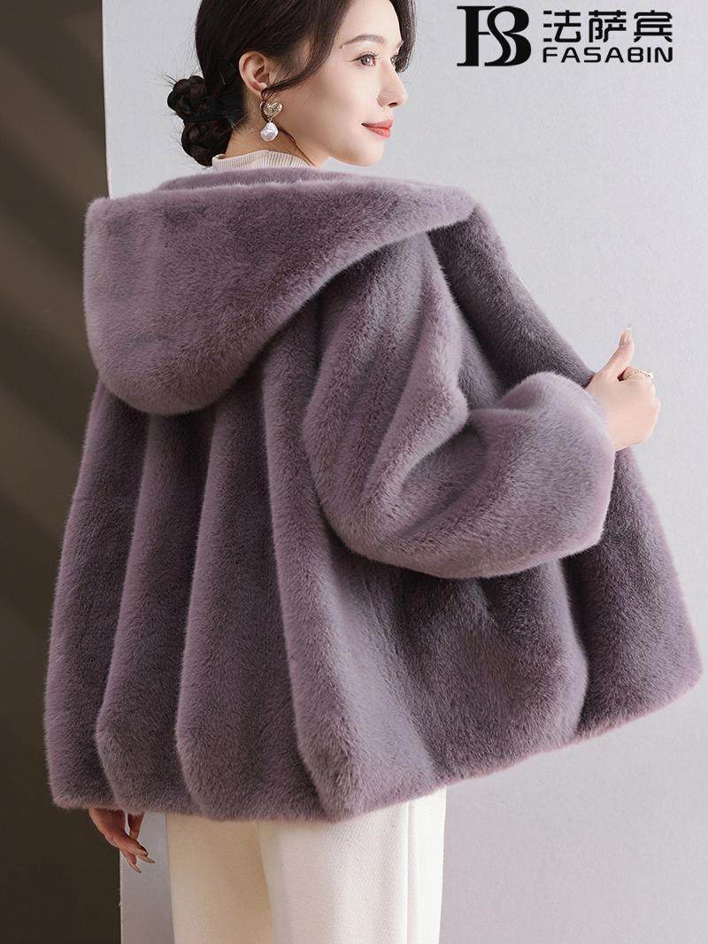 2025秋冬海宁环保貂皮丝绒外衣皮草外衣连帽貂皮女式一体式披肩