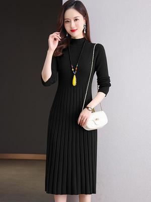 2025春秋半高领中长款针织毛衣连衣裙女配羊毛大衣裙子修身打底衫
