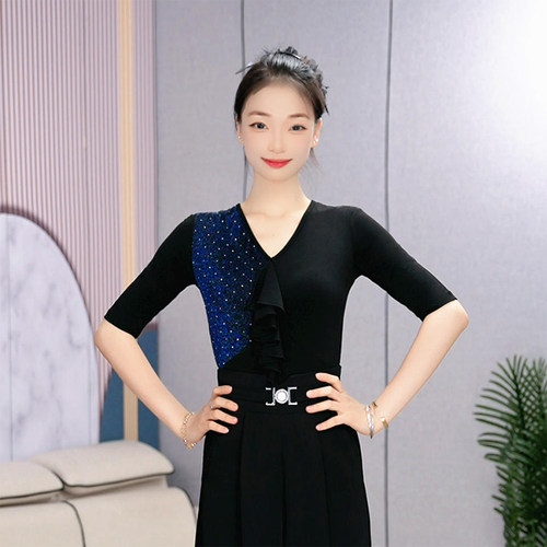 绚悦摩登舞服时尚新款V领中袖优雅拉丁舞国标舞修身练功演出上衣
