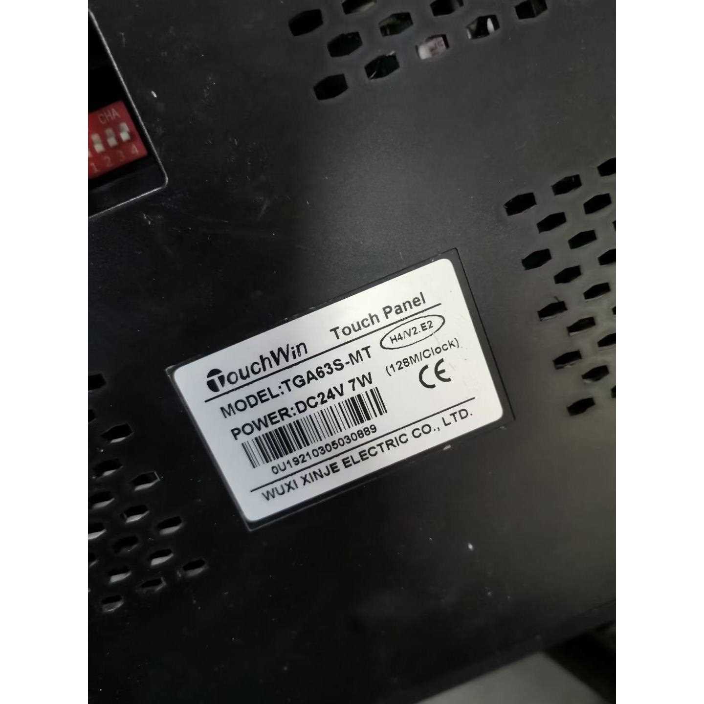 信捷触摸屏TGA63S-MT 成色9成新 边框无磕碰 配件齐