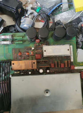 变频调速驱动板6SE7021-0TA84-1HF3.