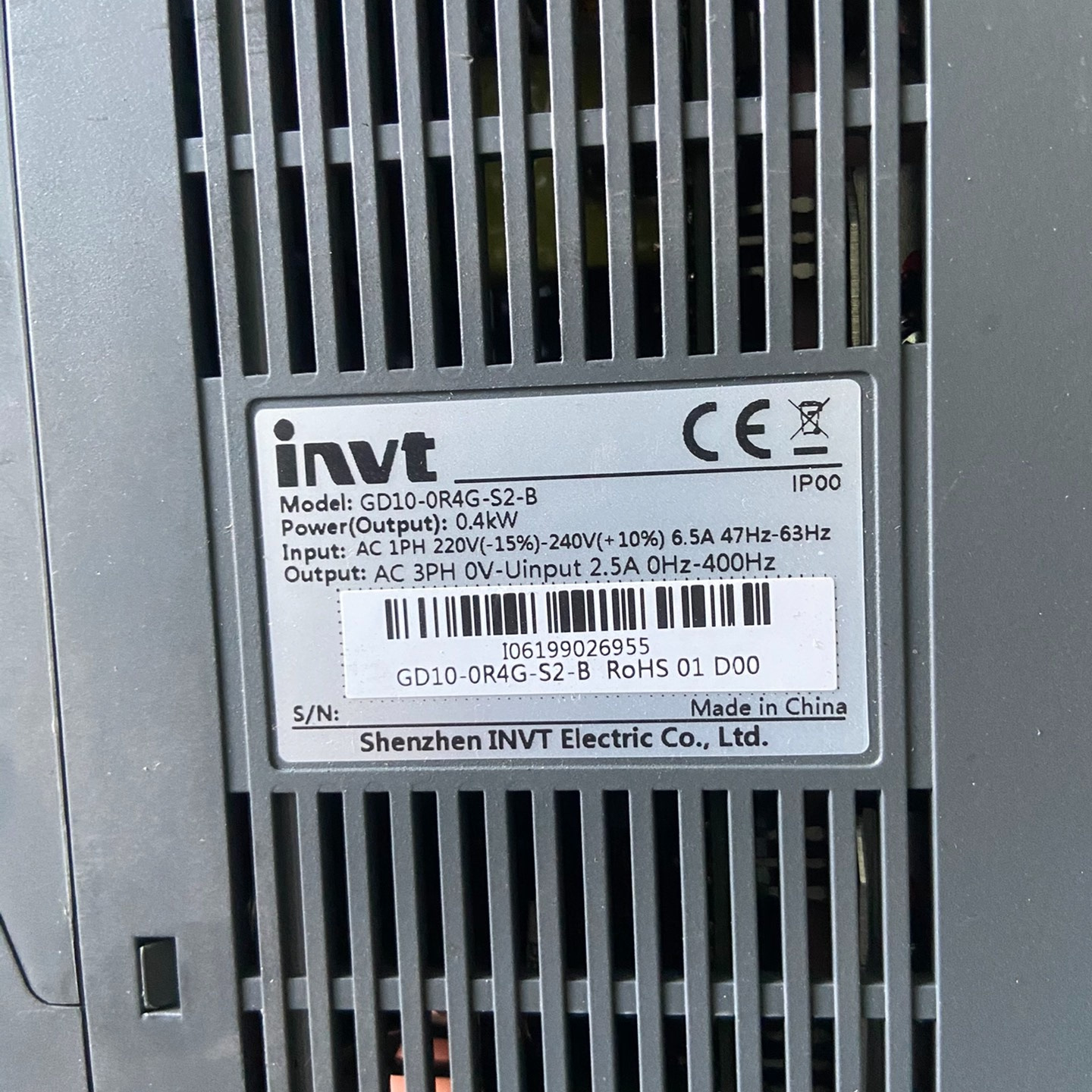 9新英威腾变频器 GD10-0R4G-S2-B 0.4KW